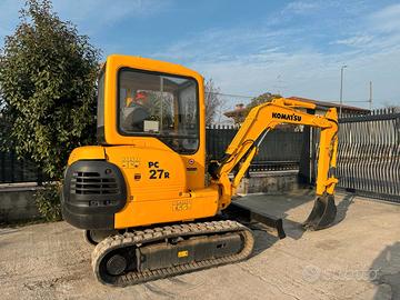 E167 Mini escavatore 30 q Komatsu PC 27 R