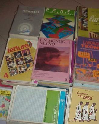 Libri scolastici universitari collezione scuola