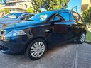 lancia-ypsilon-1-3-mjt-16v-95-cv-5-porte-s-s-silve