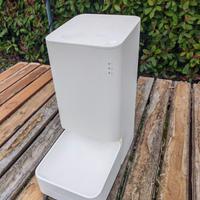 Dispenser automatico per croccantini cane e gatto