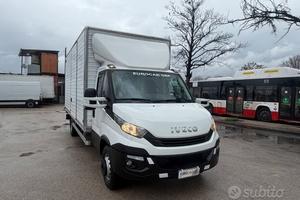 Daily 72c18 e6 furgone 5.50+ sponda 2017