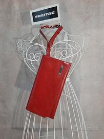 Freitag  R 114 Hamm rossa