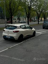 Clio-dci-75 cv serie 4