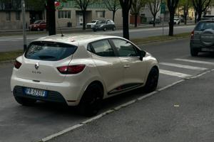 Clio-dci-75 cv serie 4