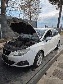 SEAT IBIZA DEL 2010 PER RICAMBI