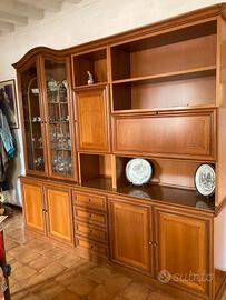 mobile per soggiorno con vetrina