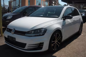 Volkswagen Golf GTD 2.0 TDI 5p. Business BlueMotio