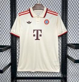 terza maglia Bayern Monaco 2024/2025