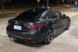 alfa romeo Giulia veloce 2.0