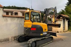 Escavatore volvo ecr 58 plus