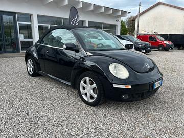 Volkswagen New Beetle 1.6 Cabrio