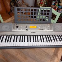 Tastiera Yamaha PSR E313