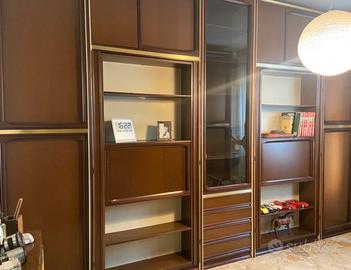 Cameretta con due letti a scomparsa