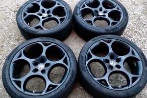 Cerchi e gomme nuove 21 ORIGINALI alfa romeo