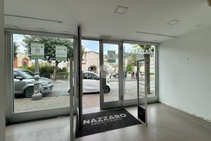 NEGOZIO A ISCHIA