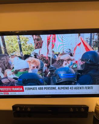 Samsung TV LED 46” Full HD 3D Serie 7 UE46C7000