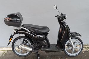 Aprilia Scarabeo 50 4T 4V - 2011 omologato 2 posti