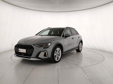 Audi A3 allstreet 1.5 tfsi e Business Advanced 204