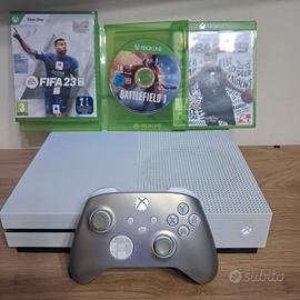 xbox one S + joystick series X+ 3 giochi