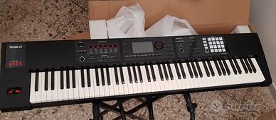 Roland fa08