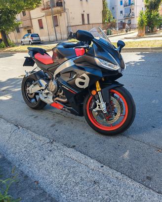 Aprilia RS660 (2022) - Full Power  95CV