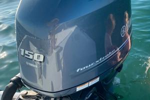 Fuoribordo Yamaha 150 4t elettronico in garanzia