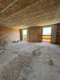 Immobile di 320 m² a San Marcellino