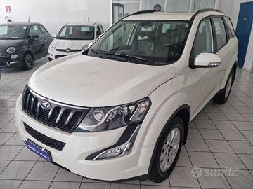 MAHINDRA XUV500 XUV500 2.2 16V AWD W10