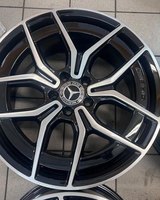 Cerchi in lega 19 originali Mercedes AMG classe E