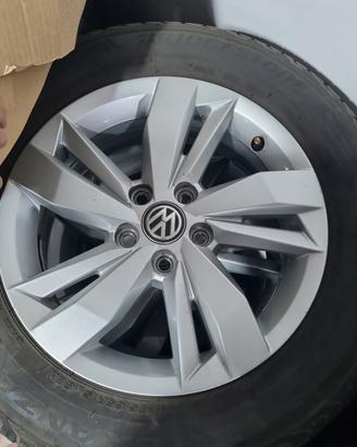 4 ruote volkswagen polo da 15