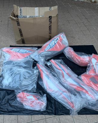 Carene (plastiche) Ktm 690 smc r (originali 2024)