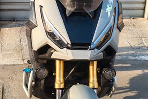 XADV 750 TRAVEL DCT