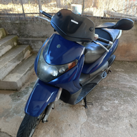 Beverly 200