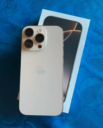Apple iPhone 16 Pro (128 GB) Titanio Sabbia