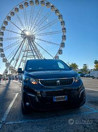  Peugeot Traveller 2018 2.0 BlueH