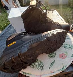 scarponcini da montagna n. 43 Grisport