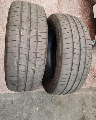 Pneumatici 205/55R16