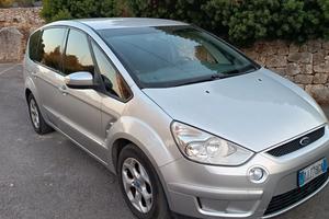 Ford Smax