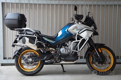 CF MOTO 800 MT TOURING