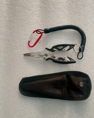 Pinza da pesca multiuso con comodo moschettone