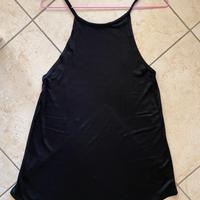 Top nero Zara con scollo all'americana