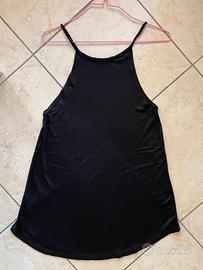 Top nero Zara con scollo all'americana