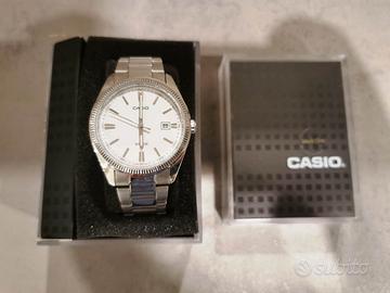 Orologio Casio pari al nuovo