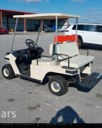 Golf car