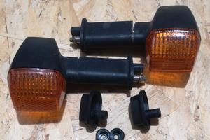 Kawasaki ER500 frecce posteriori