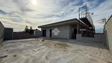 4 LOCALI A FRATTAMAGGIORE