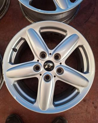 CERCHI USATI RAGGIO 16 POLLICI MINI Countryman - C