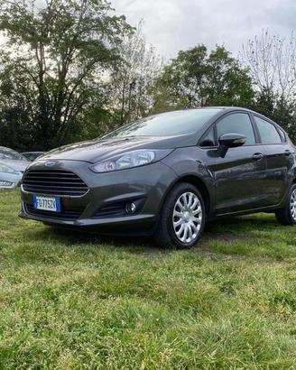 Ford Fiesta 5p * GPL * Cinghia Distribuzione fatta