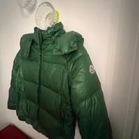 Moncler come nuovo, taglia 4 anni.