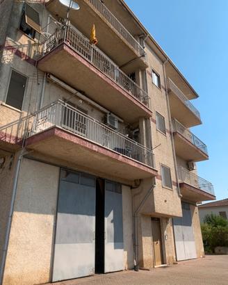 Appartamento con garage e giardino